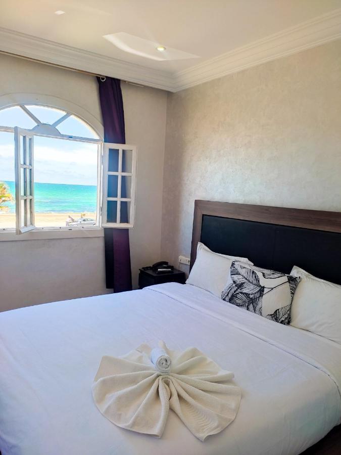 Amwaj Hotel 엘자디다 외부 사진